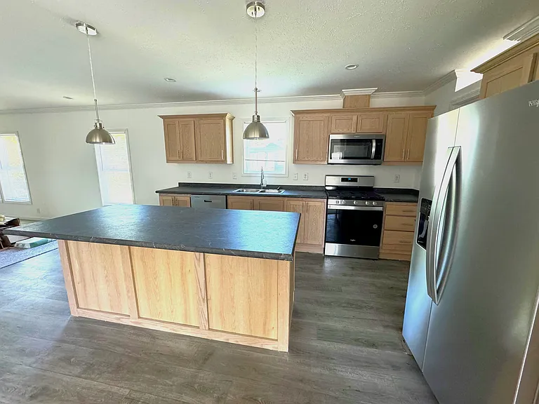 Westbridge Manor — Photo 139