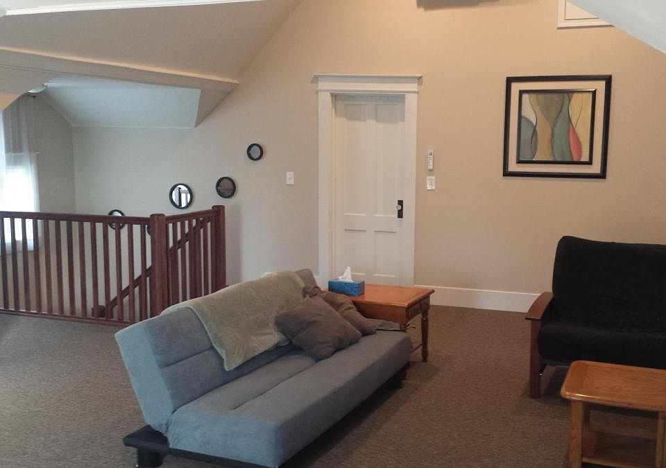 Living Room (3rd floor)