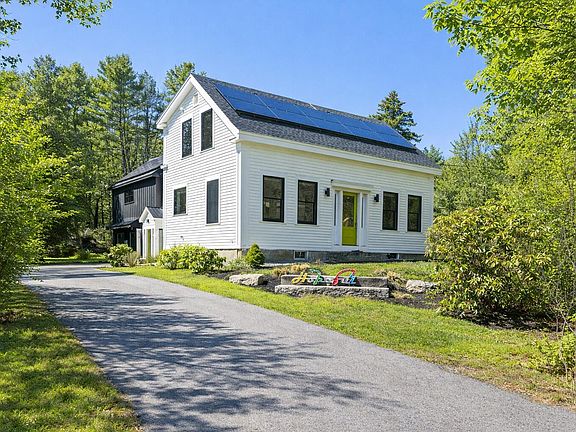 2nd image of 18 Greely Road