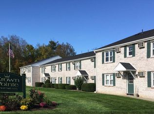 Crown Pointe Apartments, Belchertown, MA 01007
