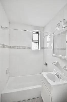 Rented by Swythe, Inc. | media 16