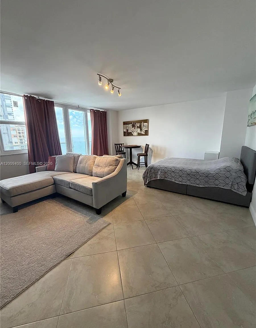 Parker Dorado Condo — Photo 3