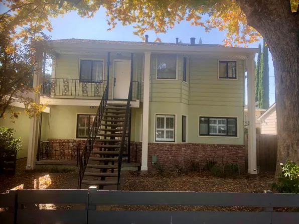 824 1/2 9th Ave, Sacramento, CA 95818