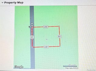 65 S Elm Grove Rd, Lapeer, MI 48446