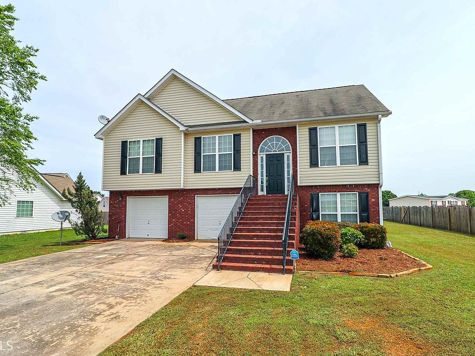 2nd image of 210 Browning Point