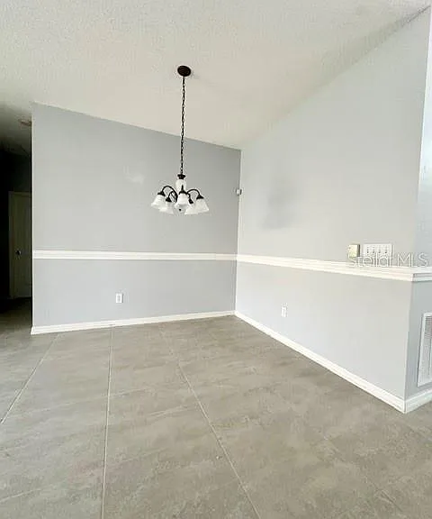4903 Waterside Pointe Cir — Photo 4