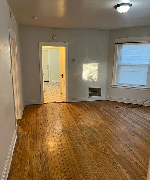 7741 S Yates Blvd — Photo 4