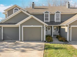6102 NE Moonstone Dr, Lees Summit, MO 64064