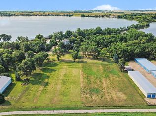 6090 Dakota Ave, Madison, SD 57042