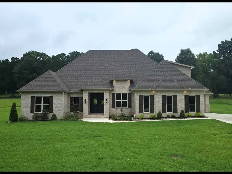 4746 Highway 141 N — Photo 1