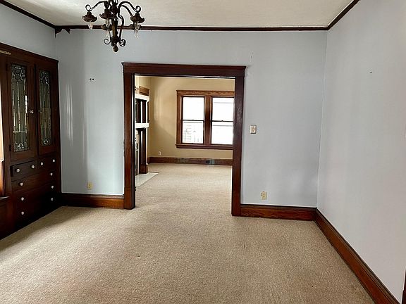 3rd image of 1080 Jefferson Ave #2