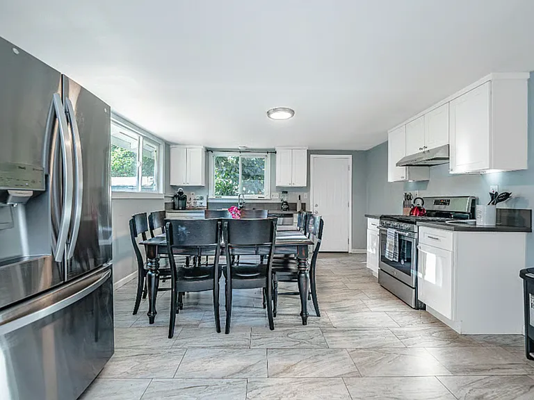 924 W Walnut Ave — Photo 9