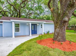 344 County Road 698, Angleton, TX 77515