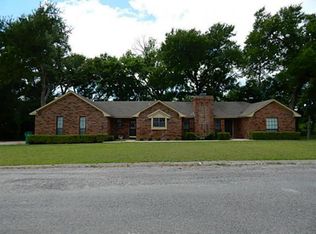 212 Rolling Hills Ln, Farmersville, TX 75442