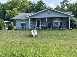 15291 Freedom Trl, Winona, MO 65438