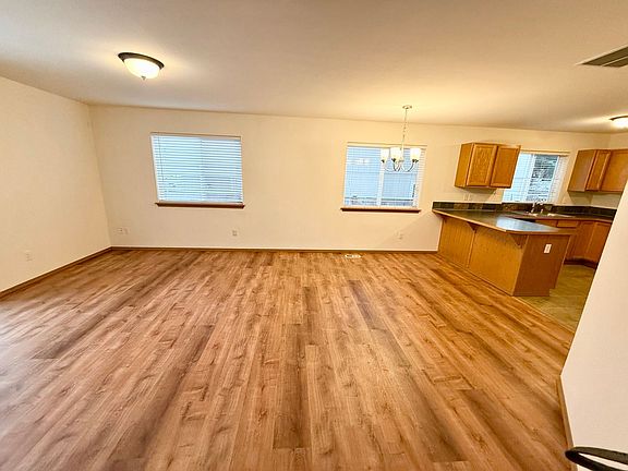 4th image of 4849 Bowwood Cir NE