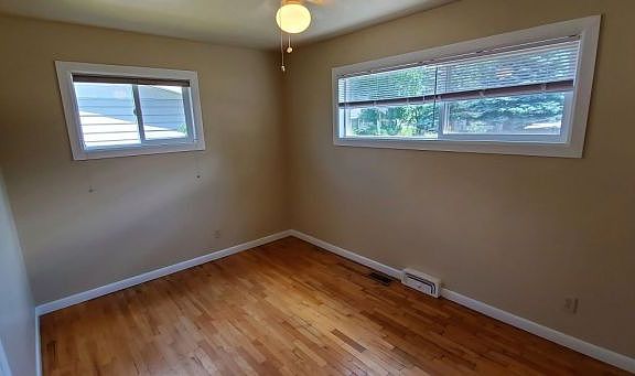 5th image of 1831 Avenue F