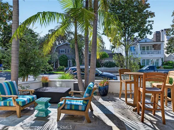 517 Fernleaf Ave, Corona Del Mar, CA 92625