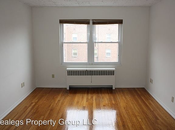 4th image of 96 E Manning St APT 2D