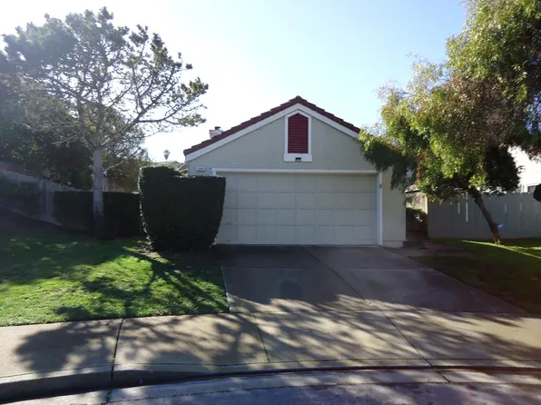 3288 Cove Way, Marina, CA 93933