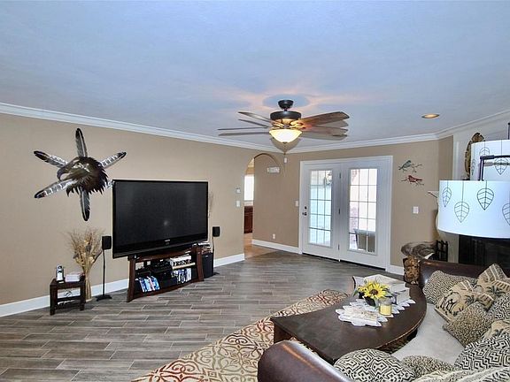 living room exits to back porch