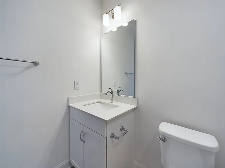 15337 Ballancroft Pkwy — Photo 18