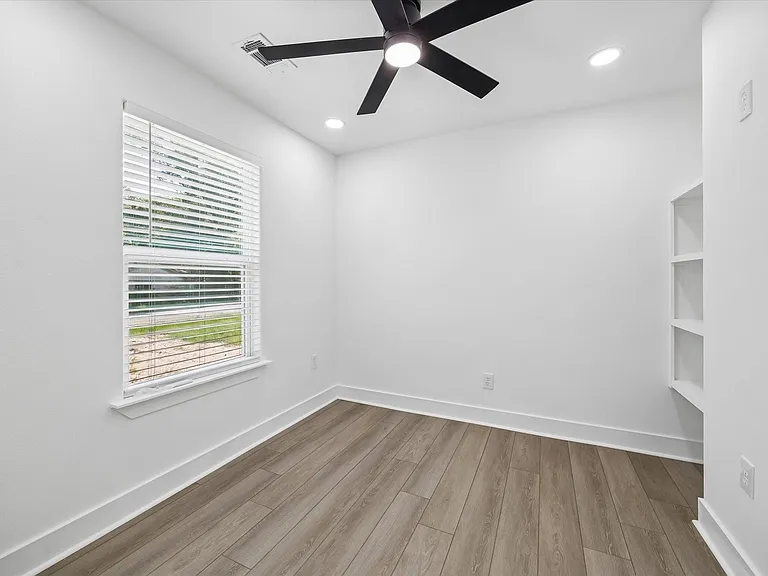 22837 E Community Dr #2 — Photo 12