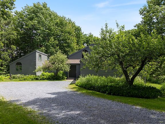 2nd image of 777 Mount Philo Road