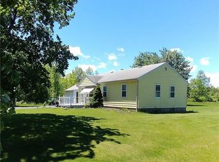 5319 Albright Rd, Ontario, NY 14519