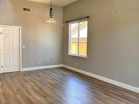 2nd image of 1507 Arrigotti Ln