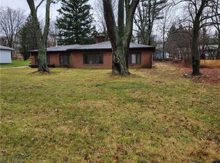 1675 S Cleveland Massillon Rd, Akron, OH 44321