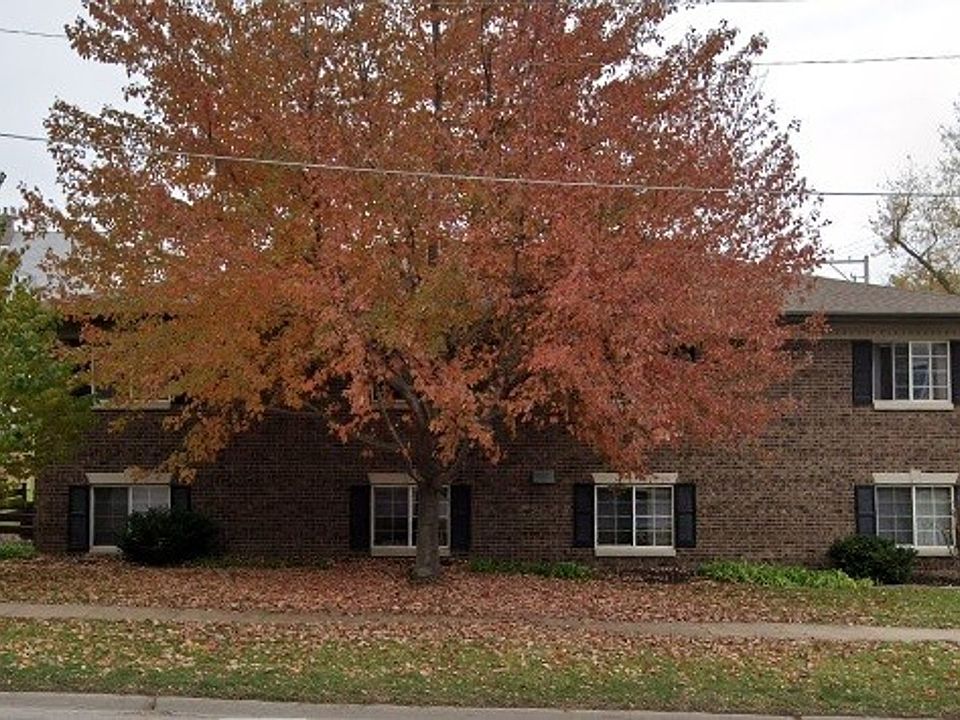 1st image of 528 N Dubuque St #11