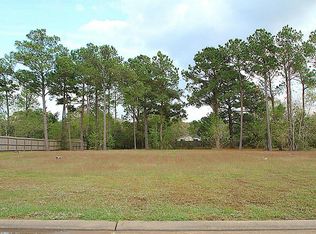 5615 Forest Cove Dr, Dickinson, TX 77539