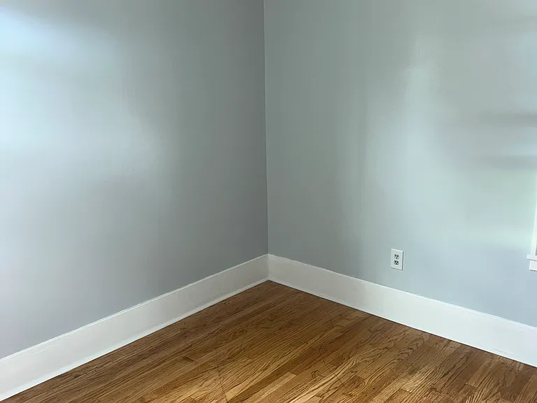 124-26 Woodruff Ave #126 — Photo 12