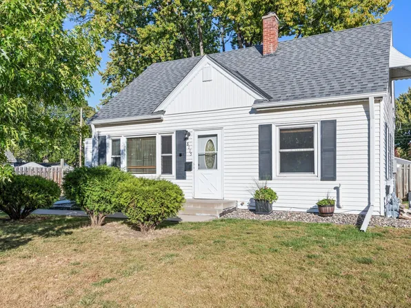 8115 Stevens Ave S, Bloomington, MN 55420