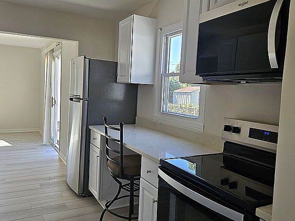 5th image of 1027 Lindale Ct