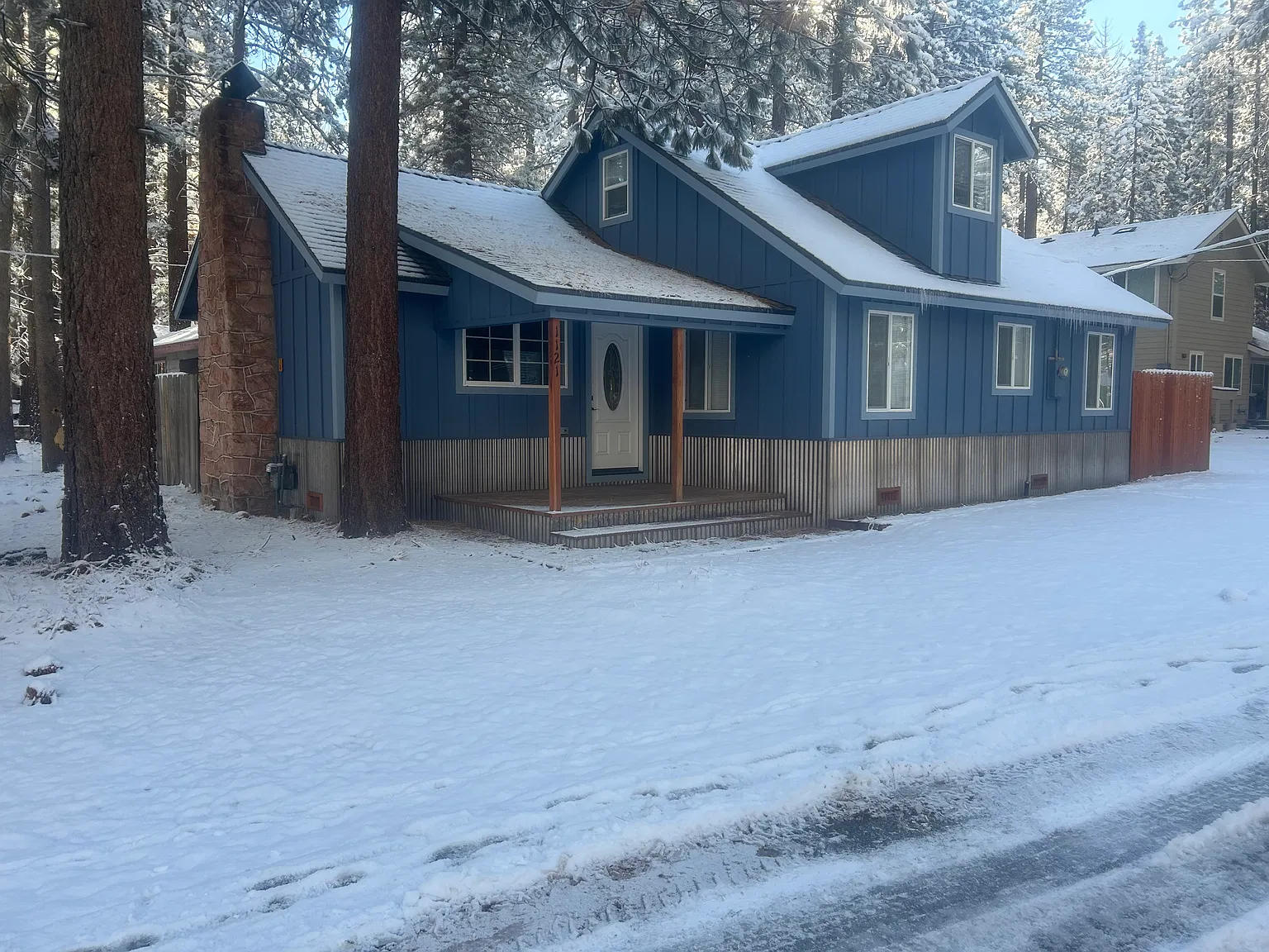 2 bed, 1.5 bath, 1100 sqft, $2,500 — Photo 1