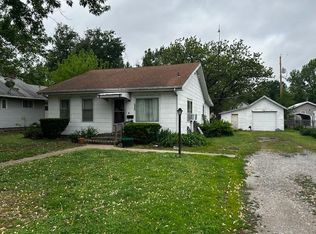 1331 N 3rd St, Arkansas City, KS 67005