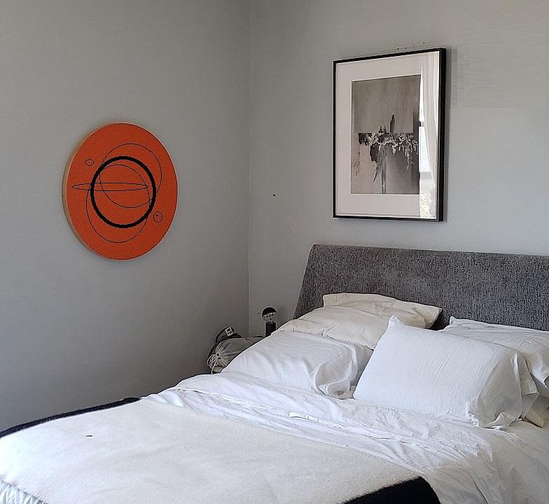 Middle bedroom