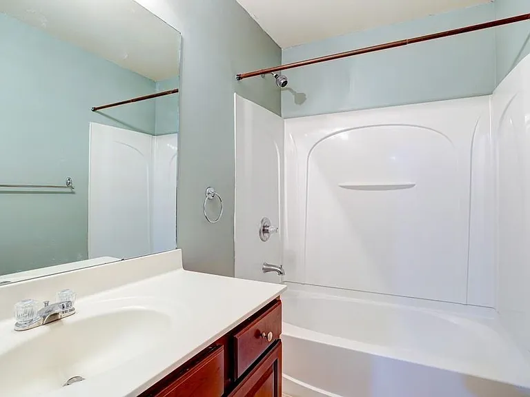 2860 Maple Springs Ct — Photo 10