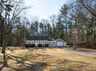 34 Old Cart Path Ln, Pembroke, MA 02359