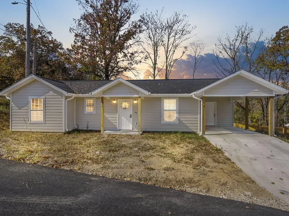335 Bear Lane, Hollister, MO 65672