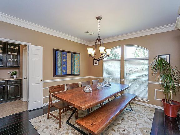 3rd image of 7023 Briar Meadow Dr