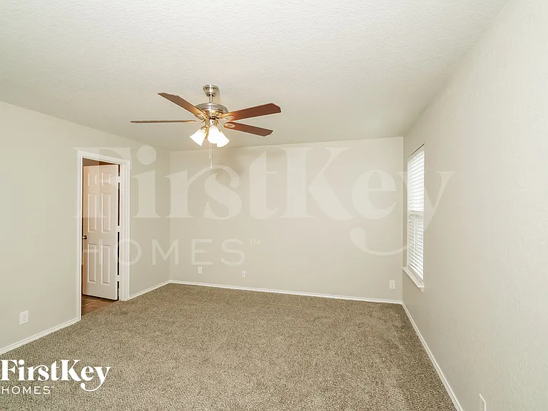 3514 Glacier Lake — Photo 8