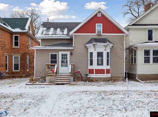 618 N Broad St, Mankato, MN 56001