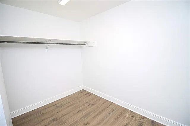 229 Oak Ave — Photo 16