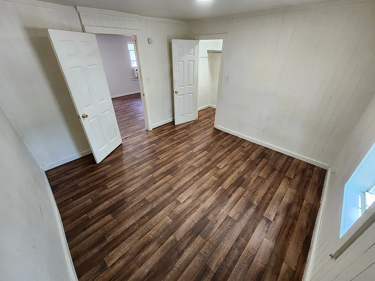 104 S Osage St — Photo 9