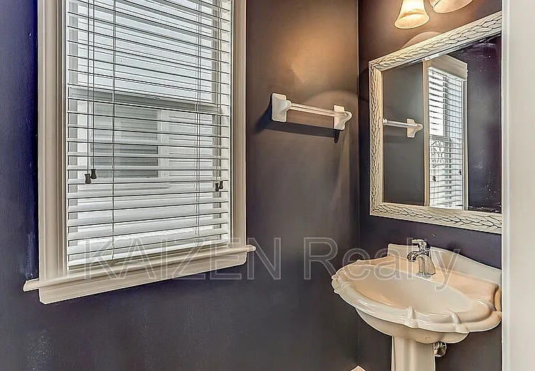 1338 Harbor Park Dr — Photo 20