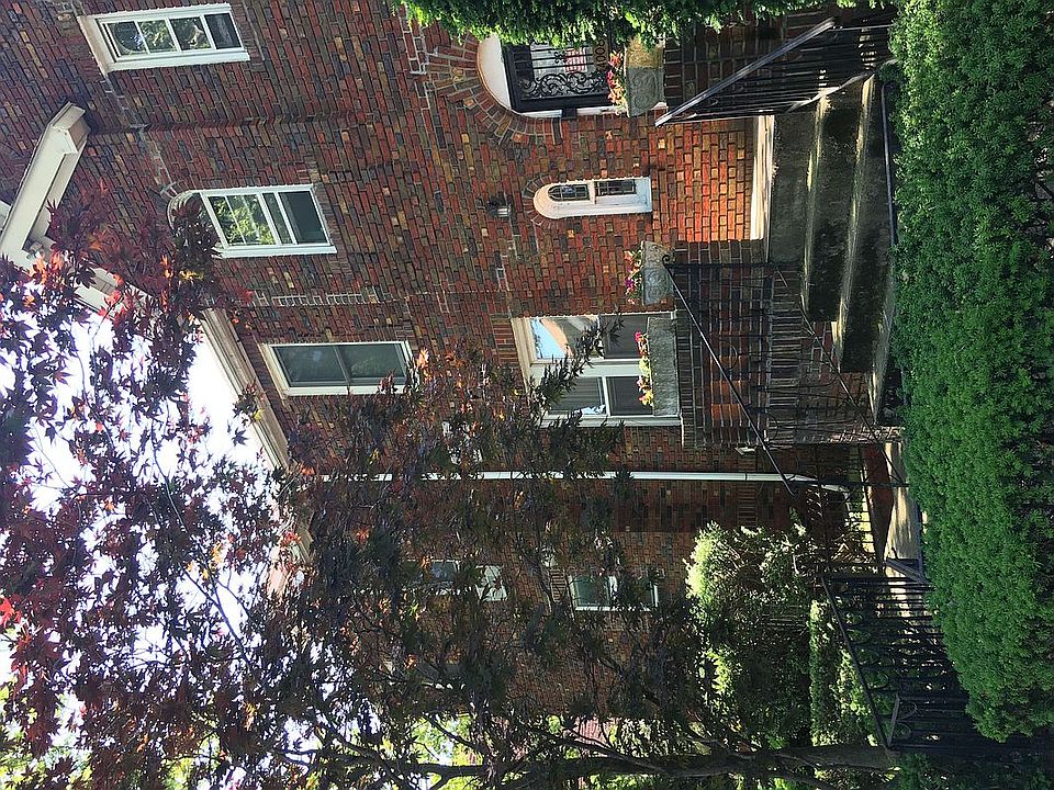 2nd image of 2424 Avenue S