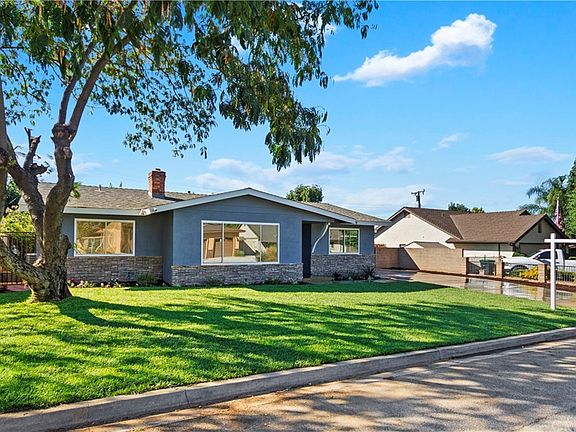 2nd image of 229 Loretta Way